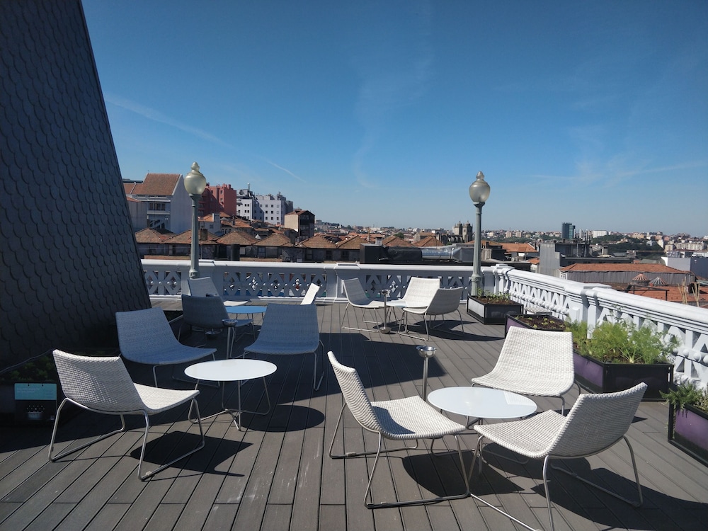GRANDE HOTEL DO PORTO 42/50