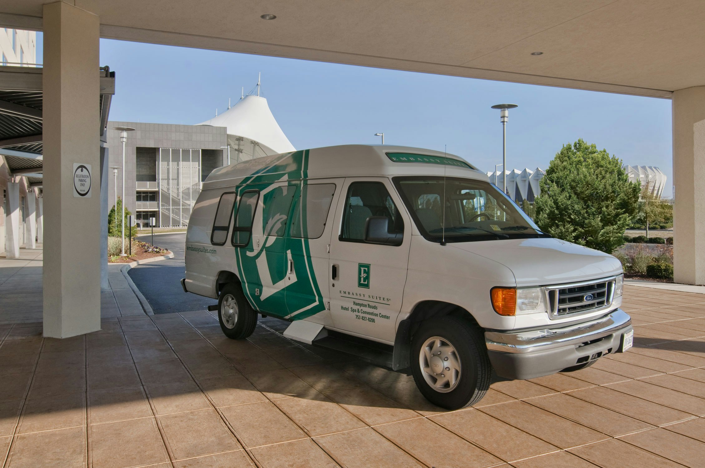Embassy Suites by Hilton Hampton Convention Center 45/46