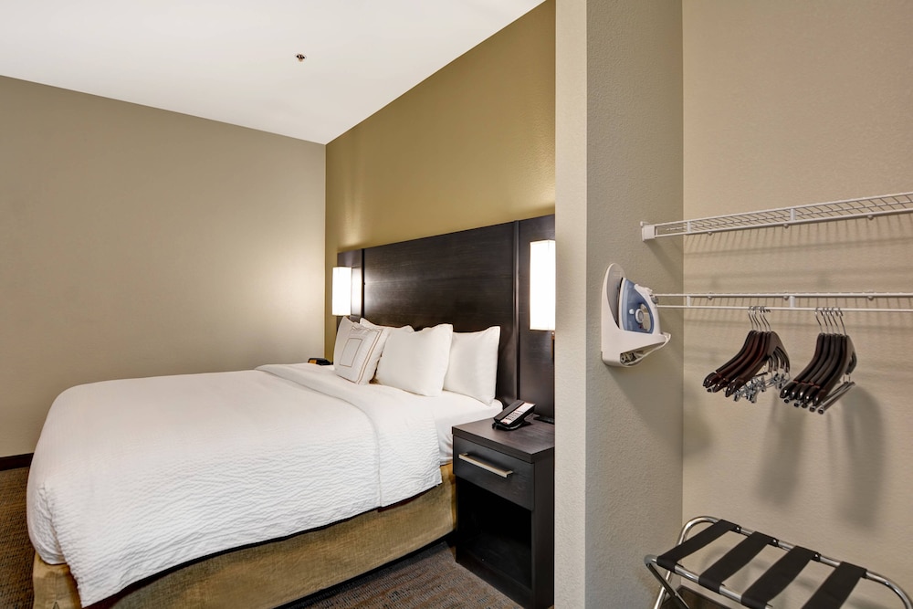 Residence Inn Cleveland Airport Middleburg Heights 12/34