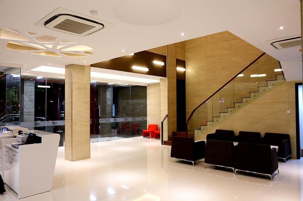 Grand Citihub Hotel at Panakkukang 3/15