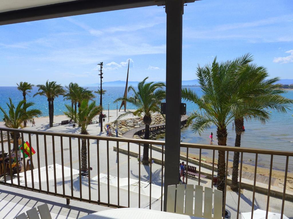 Rentalmar Acantilados Playa 7/14