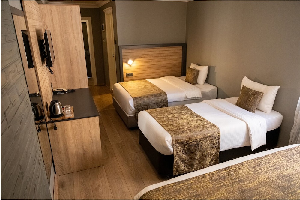 Cag Hotel 17/49