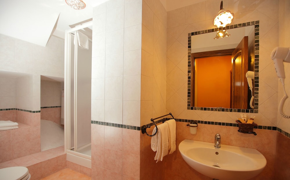 RESIDENCE L INCANTO 68/71