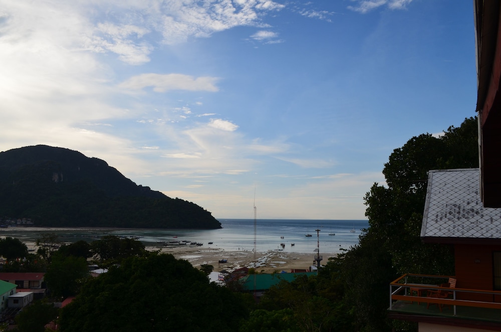 Phitharom Pp Resort 33/50