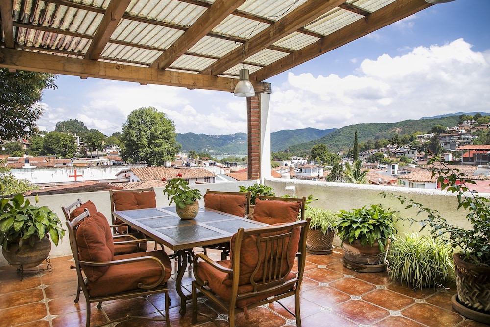 Tonancalli Hotel 15/22