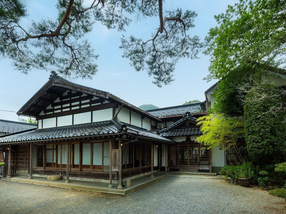 KOSHI NO YADO TAKASHIMAYA 6/50