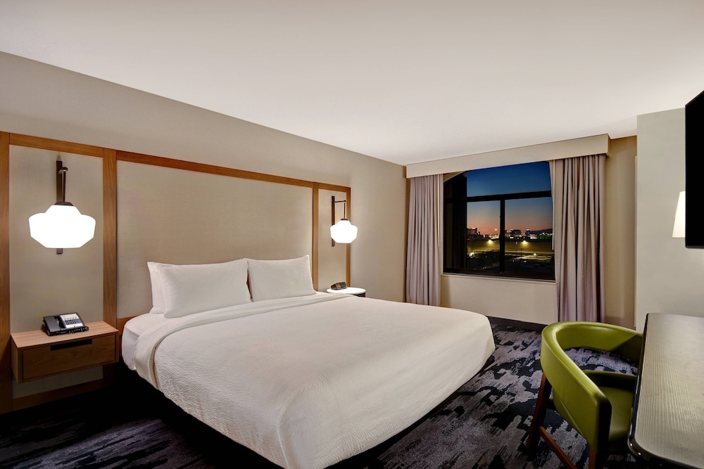 Fairfield Inn & Suites by Marriott Las Vegas Airport South 10/53