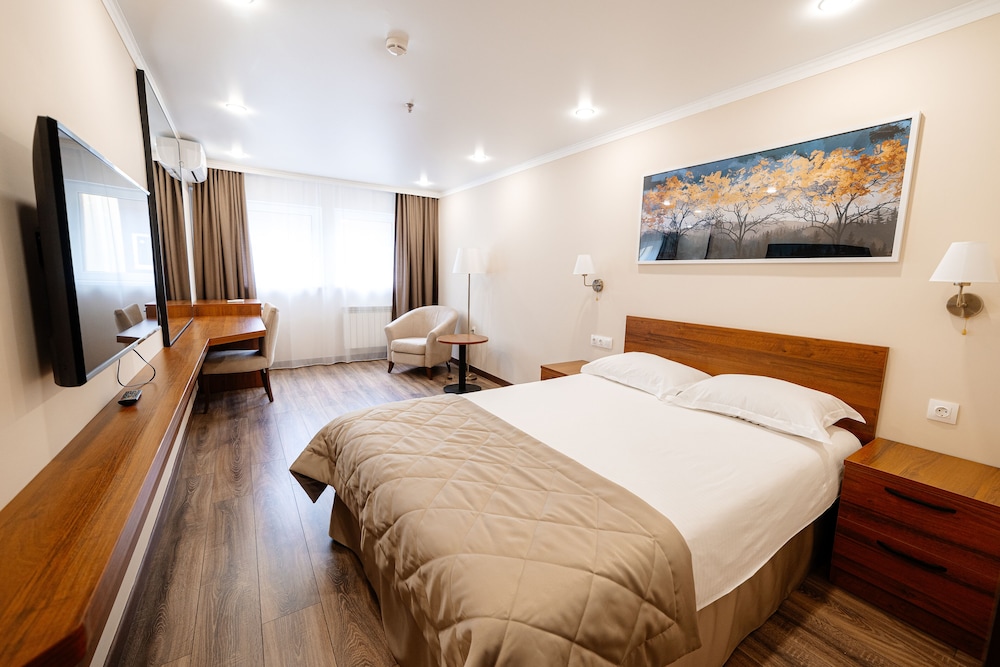 Chagala Uralsk Hotel 16/50