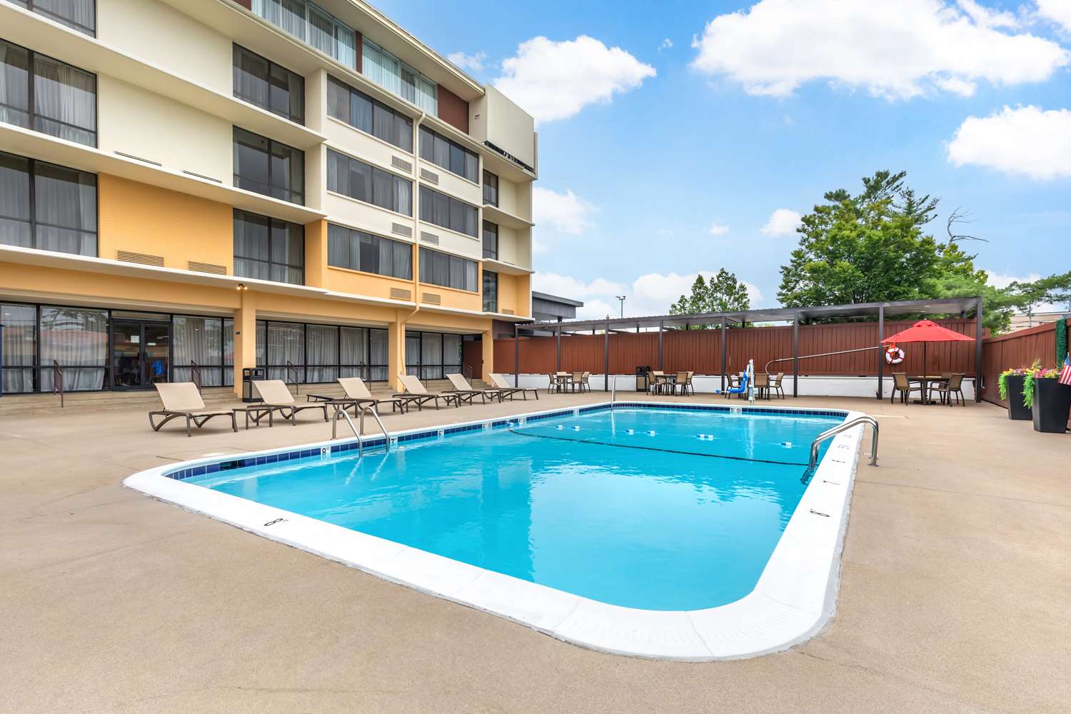 Best Western Plus Laurel 2/51