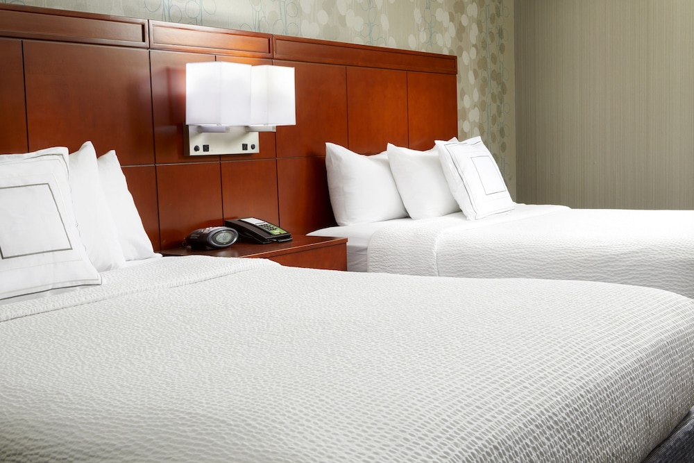 ROOM, 2 QUEEN BEDS, ACCESSIBLE