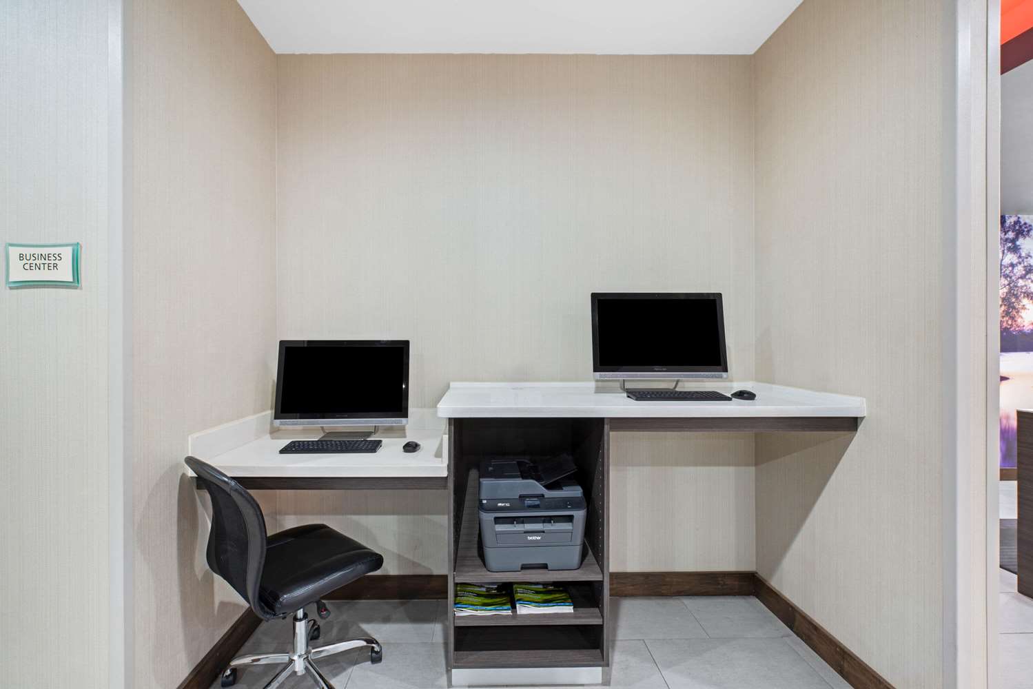 La Quinta Inn And Suites By Wyndham Lake Charles - Westlake 36/45