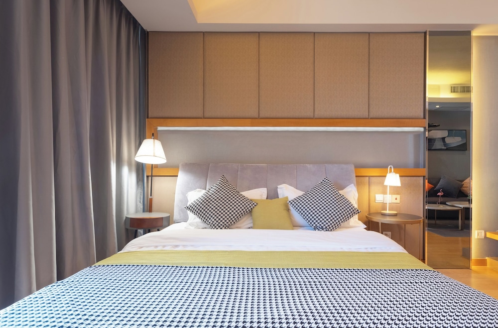 Sanlitun Xin Xiang Ya Yuan Apartment 14/49