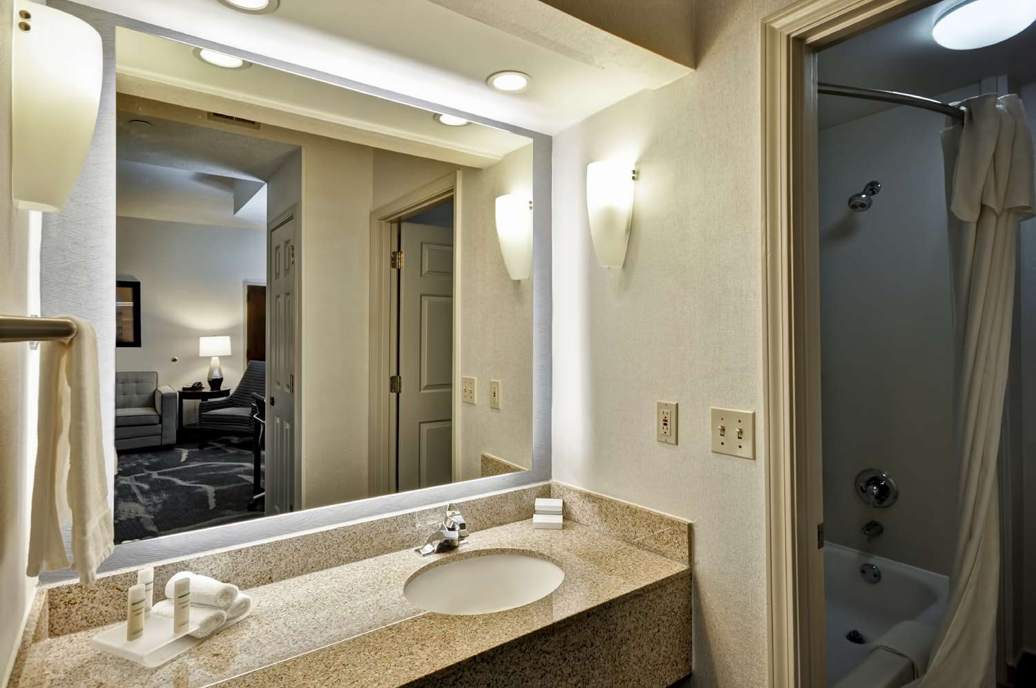 جناح بسرير كينج بغرفة نوم واحدة، Homewood Suites By Hilton Memphis Germantown 5/5