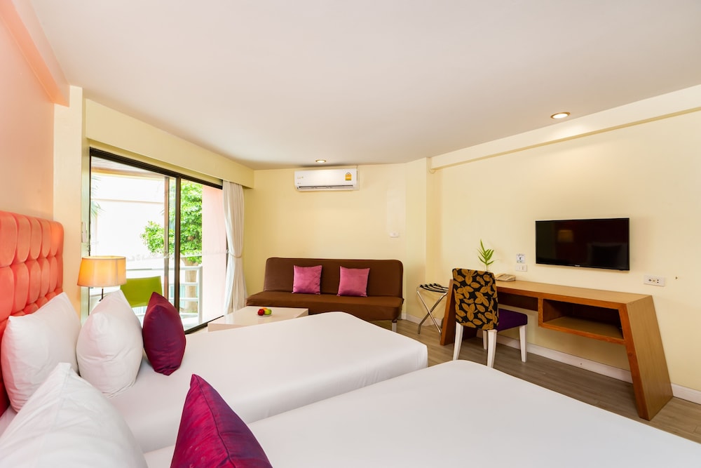 SUPERIOR SEAVIEW TWIN ROOM