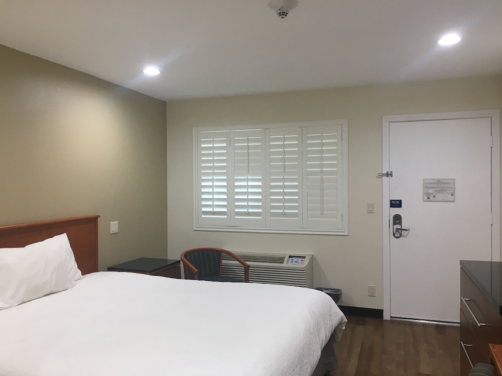 Simply Home Inn Suites 34/46