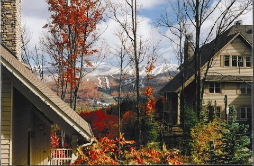 Cap Tremblant 51/53