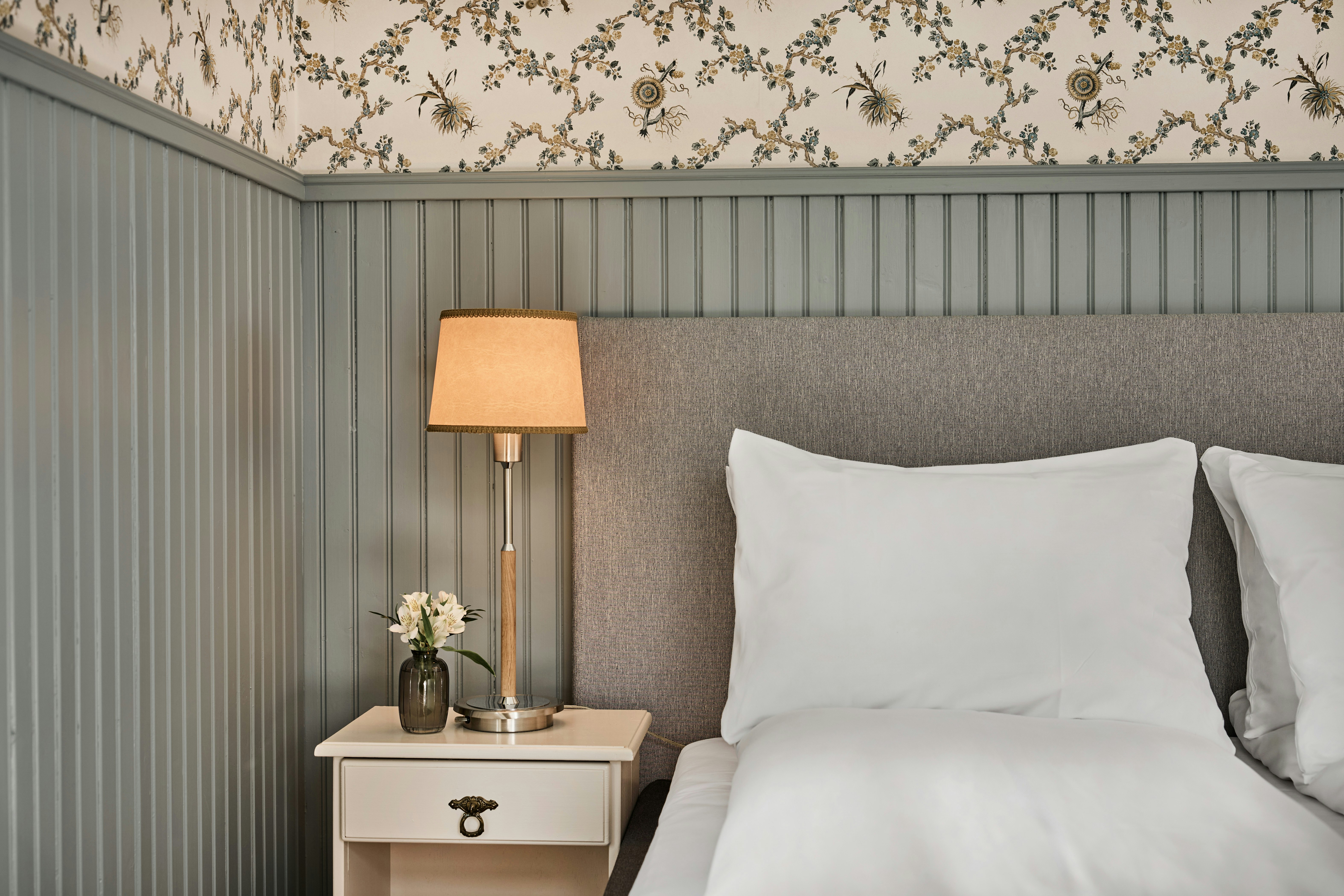 Fru Haugans Hotel 18/50