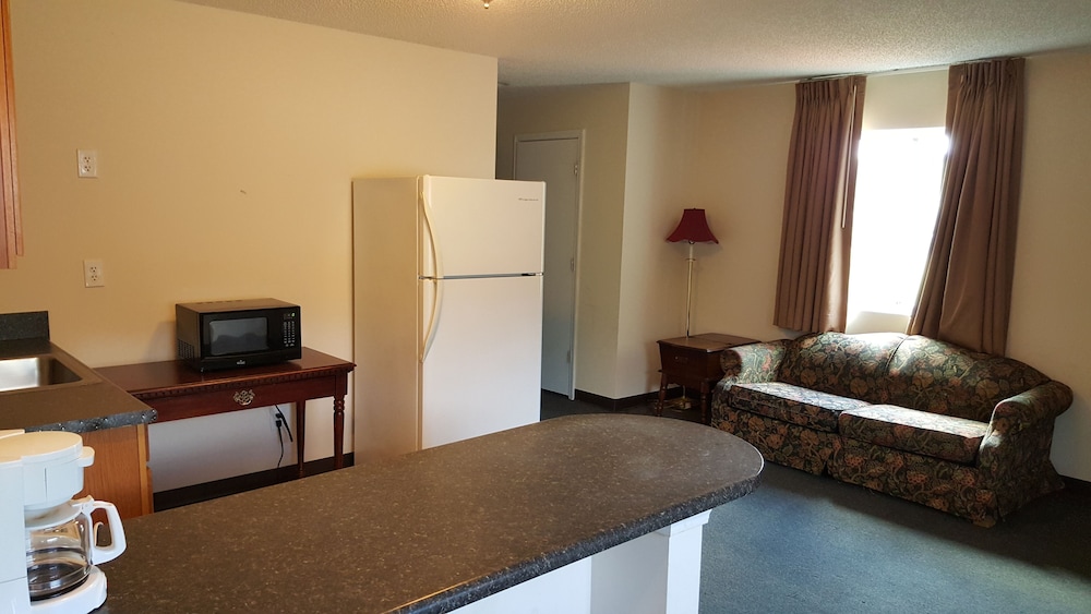 High Falls Hide-A-Way Lodging 18/49