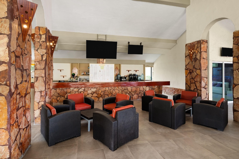 Grand Decameron Complex Bucerias A Trademark All Inclusive 56/76