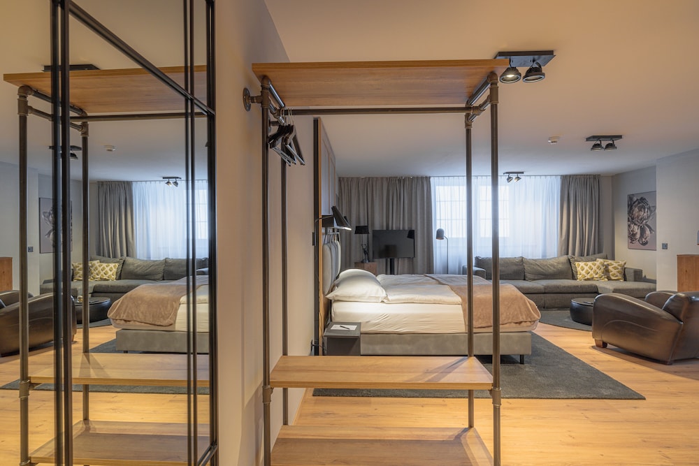TOP ALPINE INN Davos Dorf 23/50
