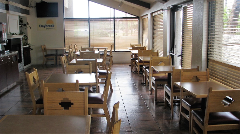 Motel6 Tempe, AZ – Elliot Road 31/40