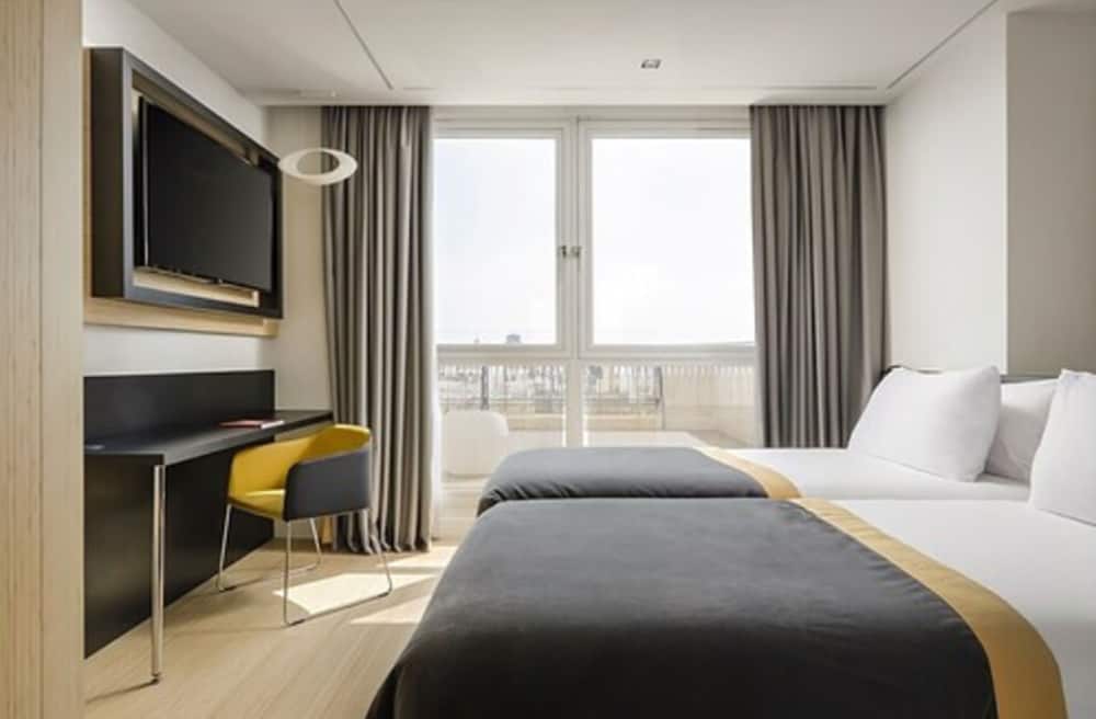 Dorma Plaza Catalunya 8/68