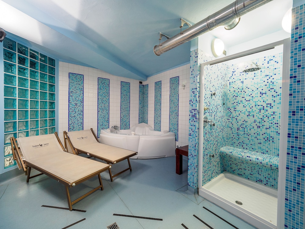 Hotel Piandineve 21/64