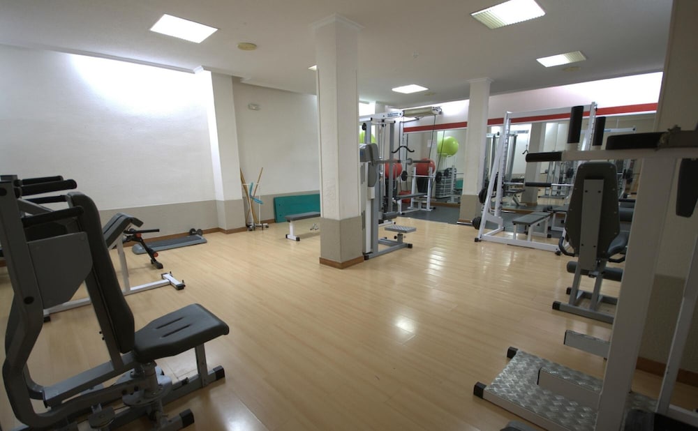 Klayman Olivina Aparthotel 24/44