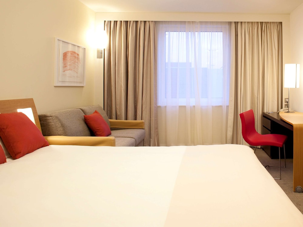 Novotel Liverpool Centre 16/72