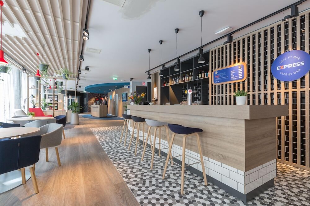 Lobby at Holiday Inn Express Brussels - Grand-Place by IHG, BRUSSELS