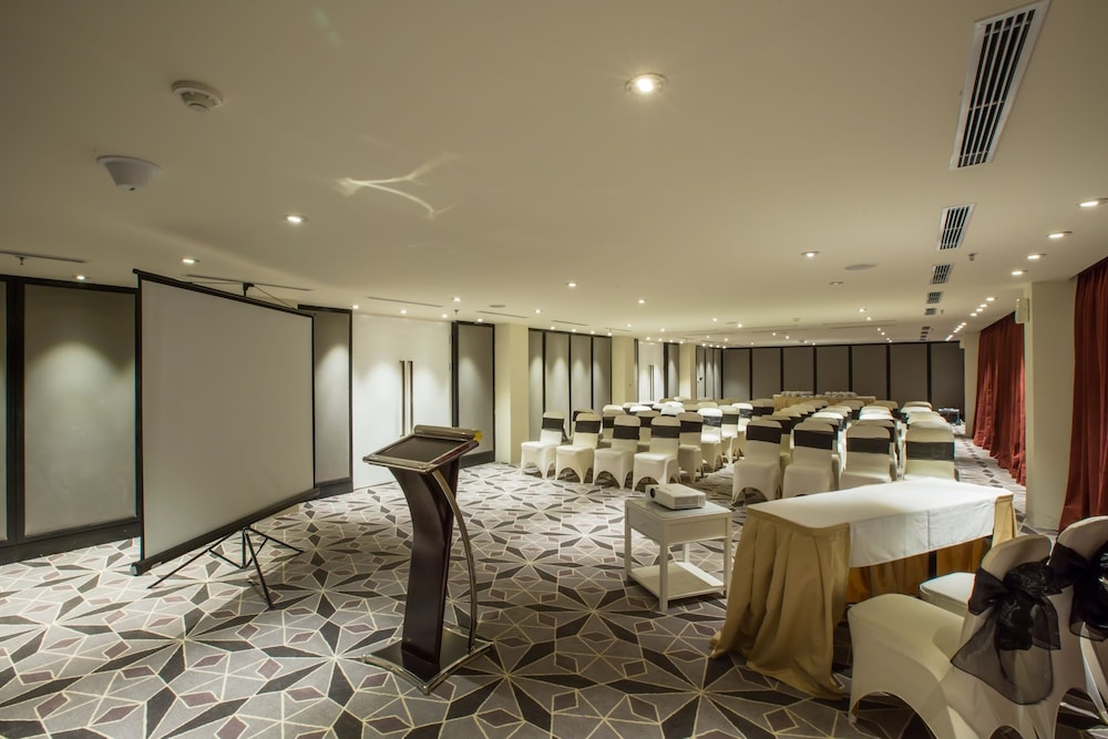Bali Paragon Resort Hotel 43/50