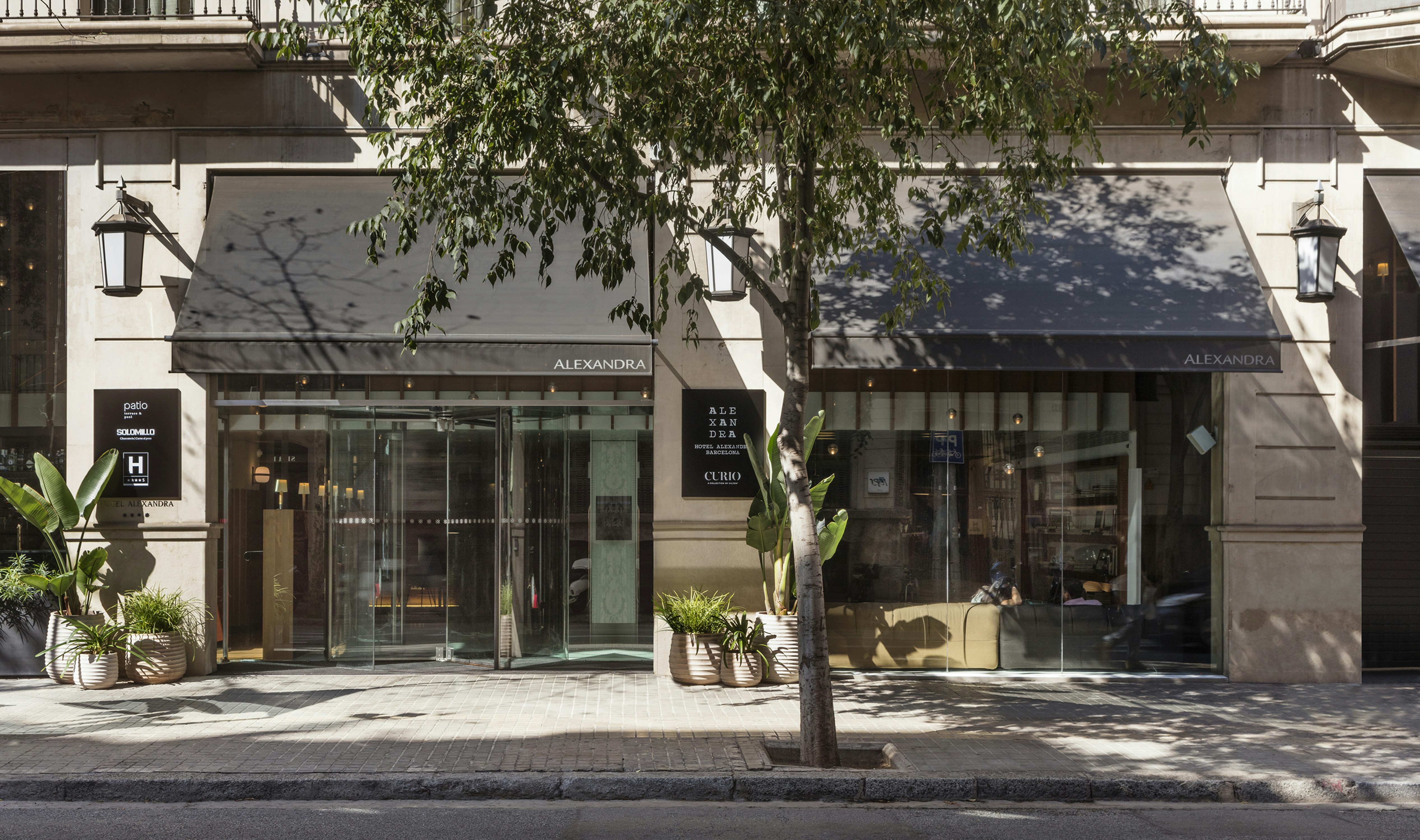 ALEXANDRA BARCELONA HOTEL CURIO COLLECTION BY HILTON in BARCELONA