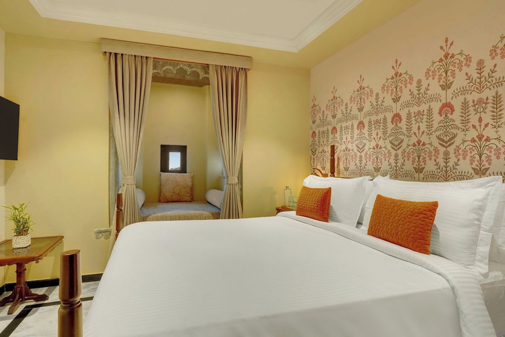 WELCOME HERITAGE KARNI FORT - BAMBORA 11/50