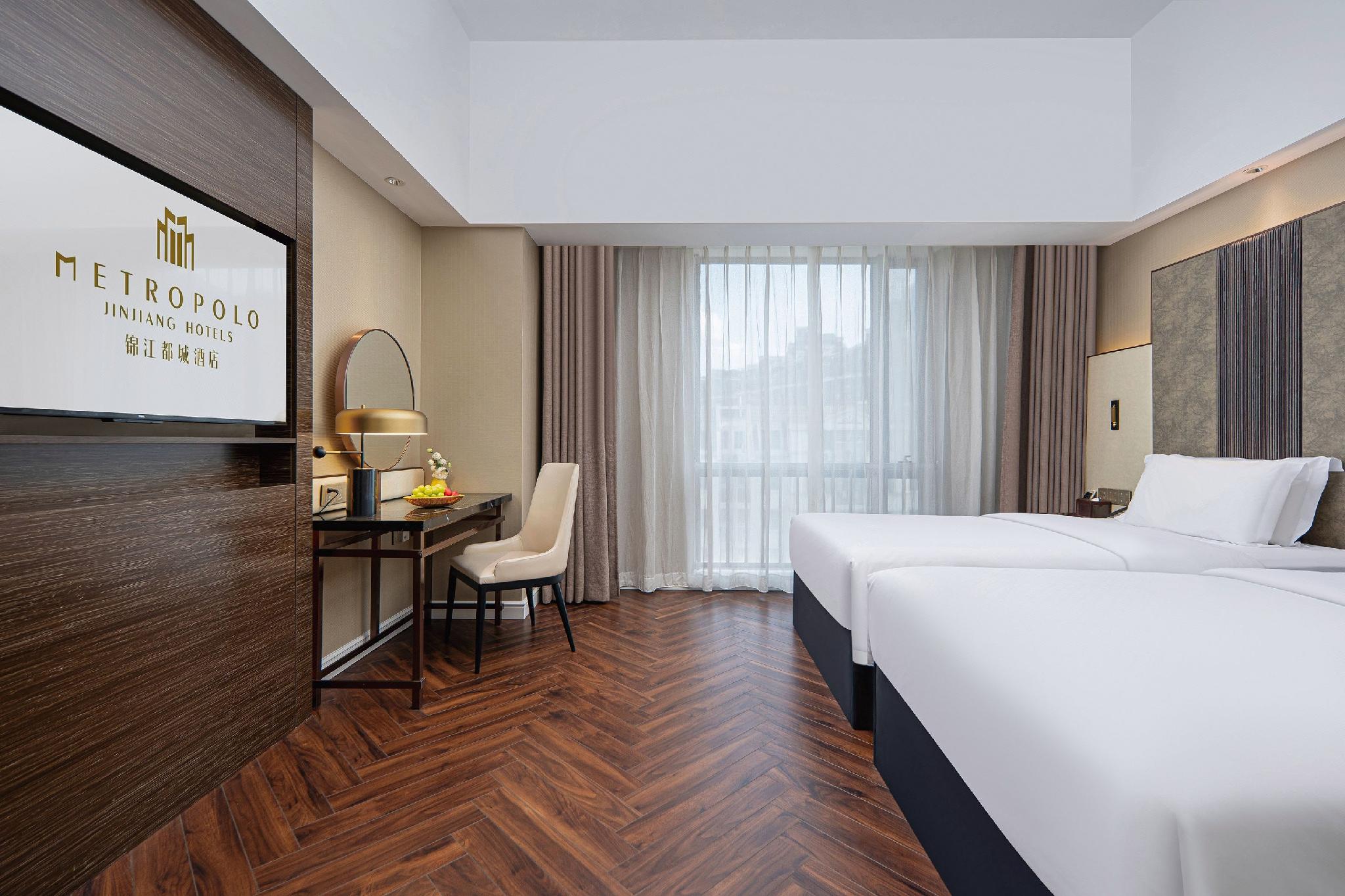 Standard, Twin Beds