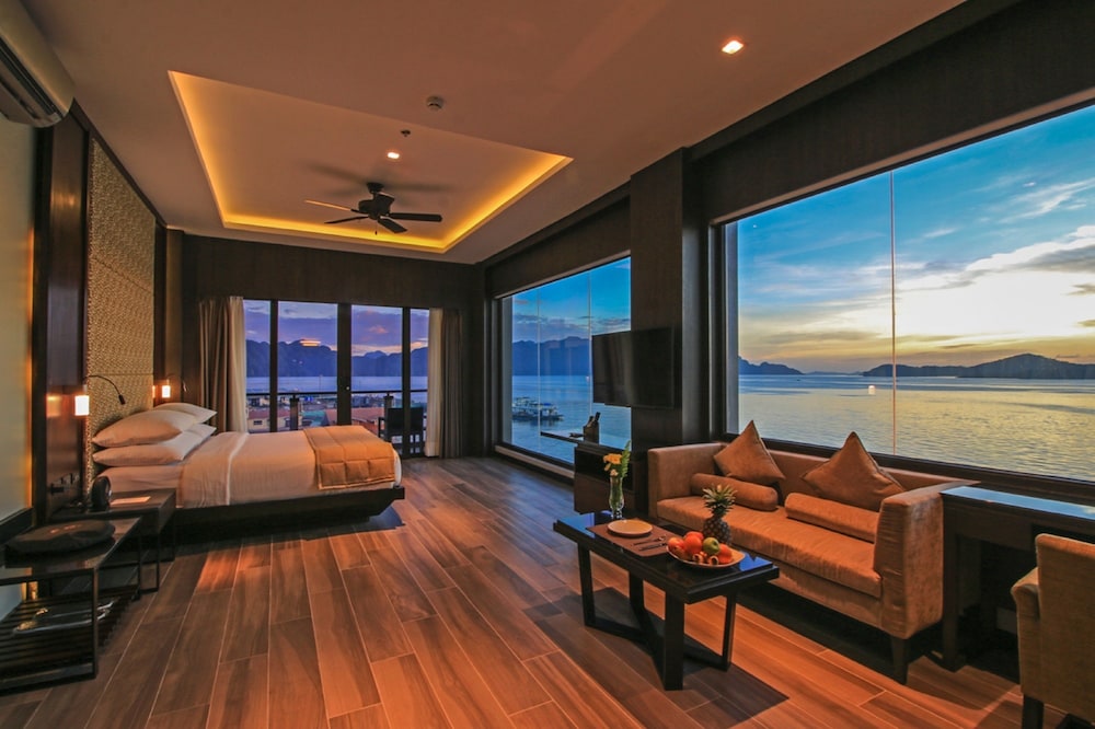 Two Seasons Coron Bayside Hotel 46/68