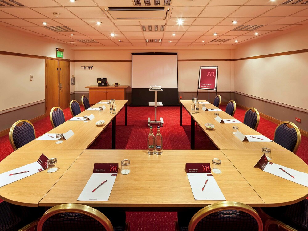Mercure Maidstone Great Danes Hotel 65/75