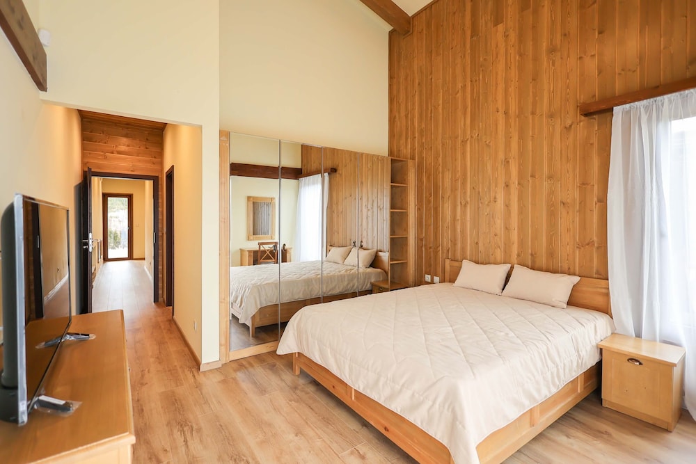 Pirin Golf Country Club Apartments 13/50