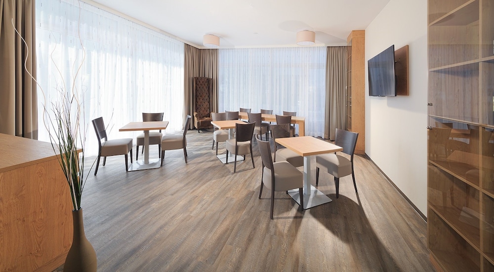 Amaro Budget Plus Hotel 43/50