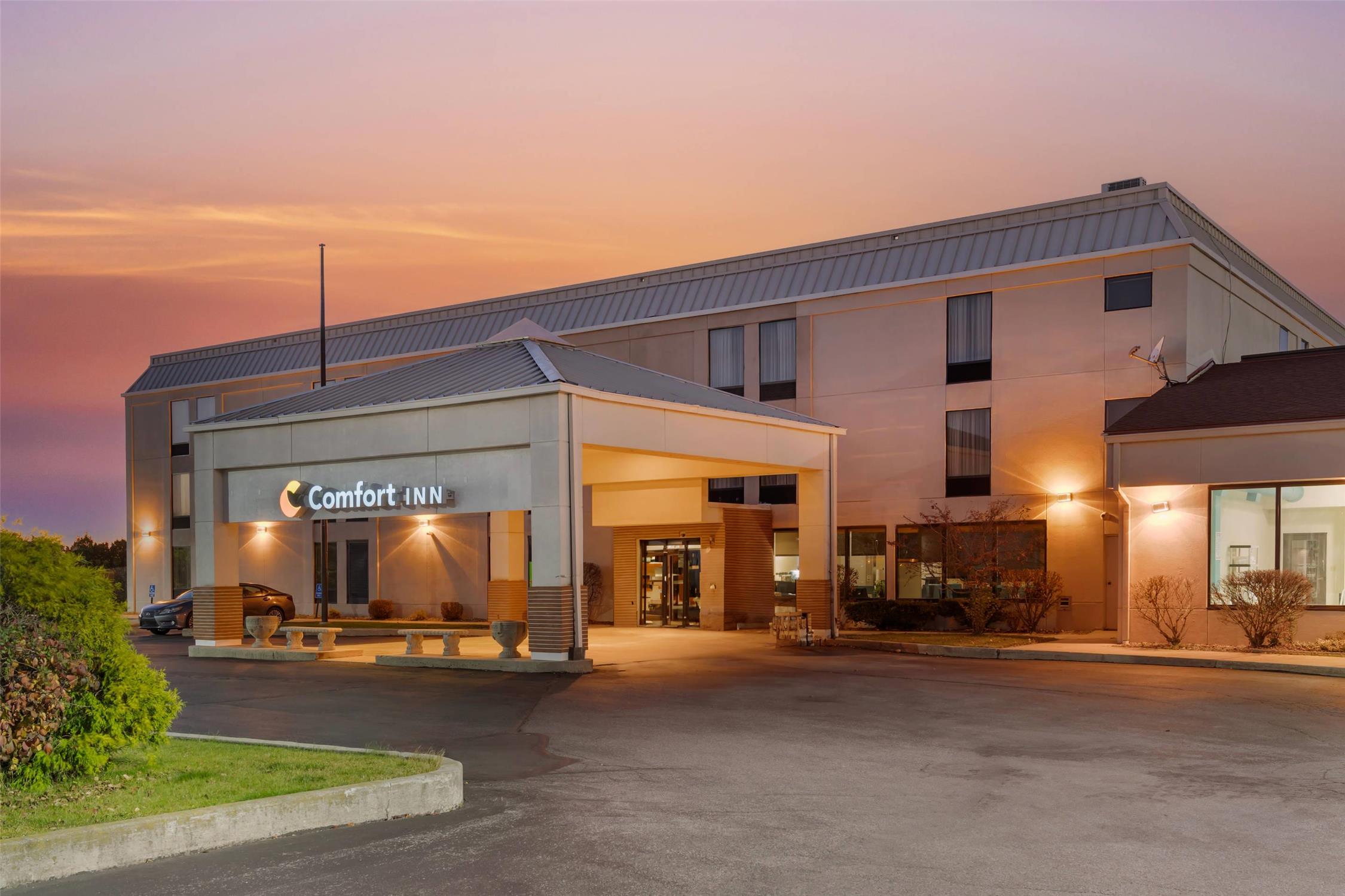 Comfort Inn Ebensburg, PA 5/49