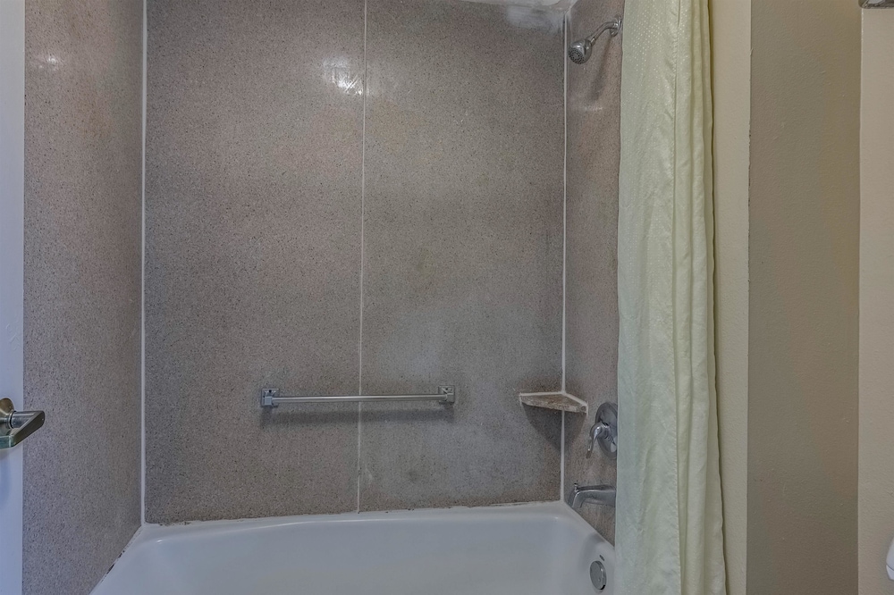 Motel6 Lake Charles, LA 55/55