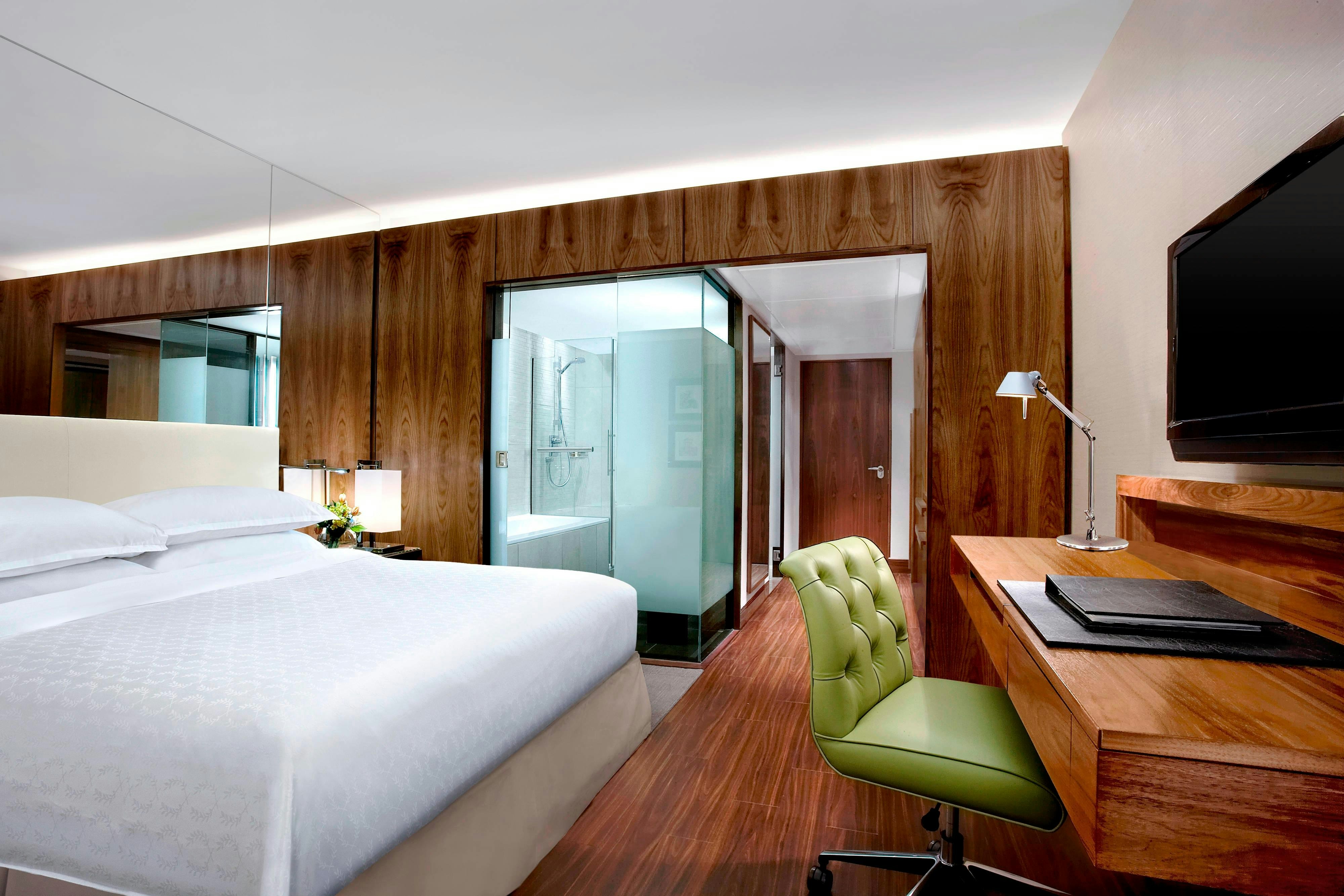 Sheraton Grand Hotel And Spa 11/75