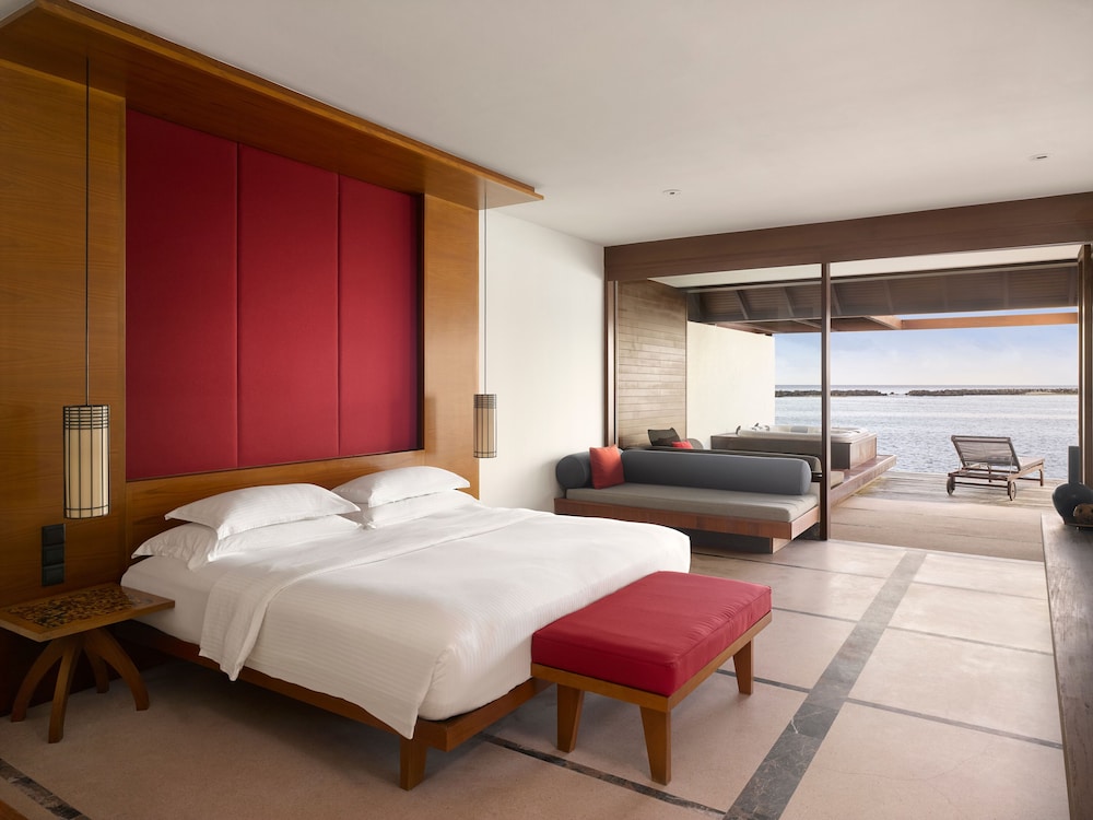 Water Villa, Superior, Suite, Double Bed, Sofa, Jetted Tub