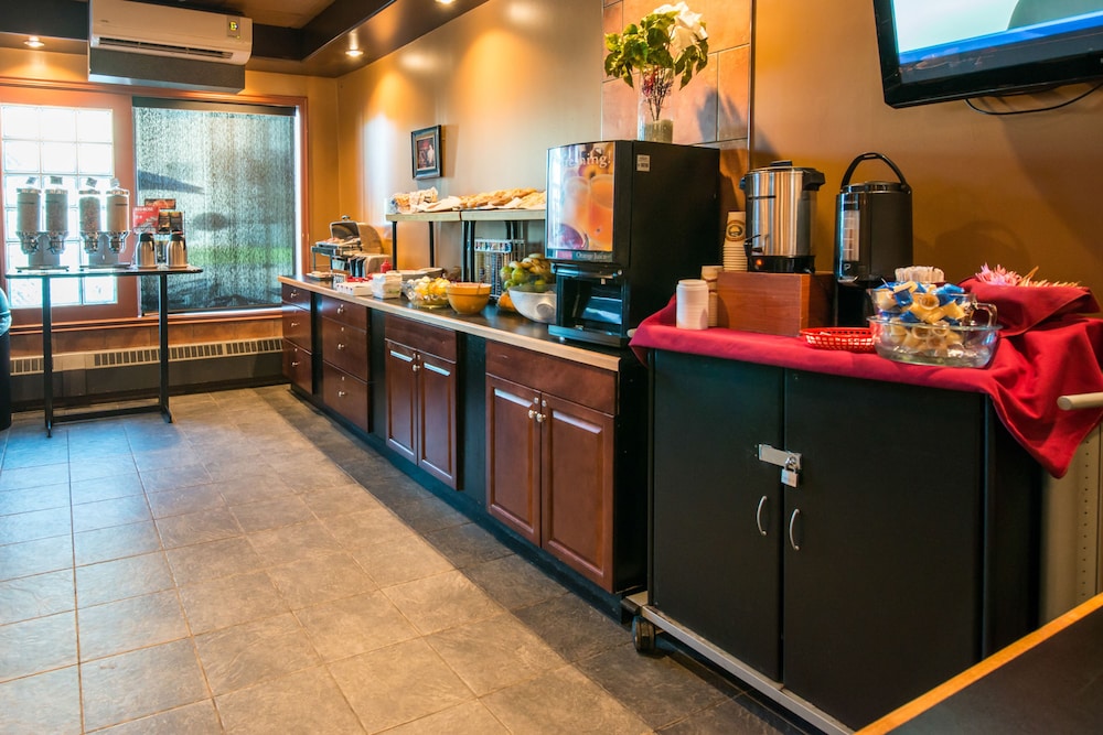 Podollan Inn Fort McMurray 22/33