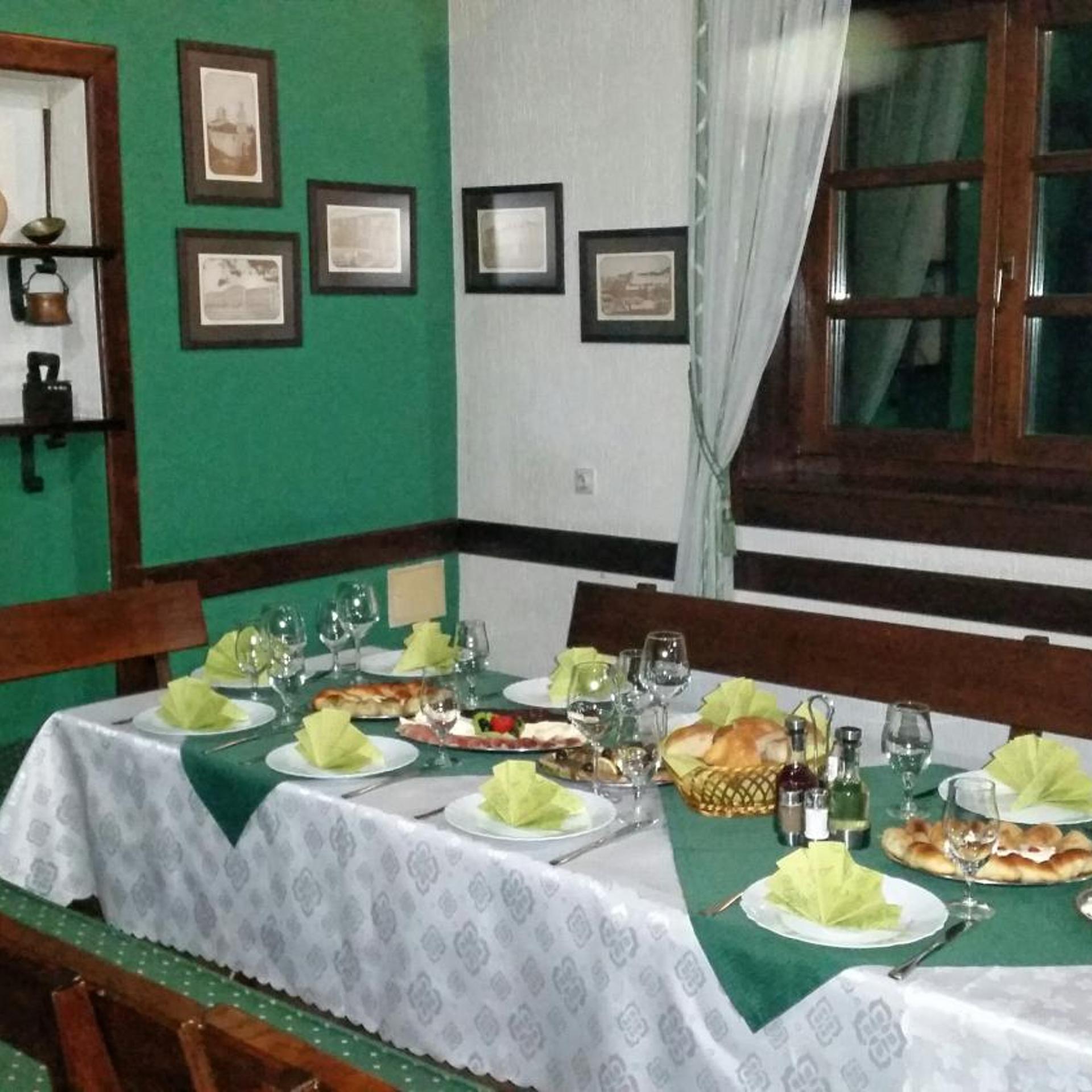 Hotel Laguna 63/72