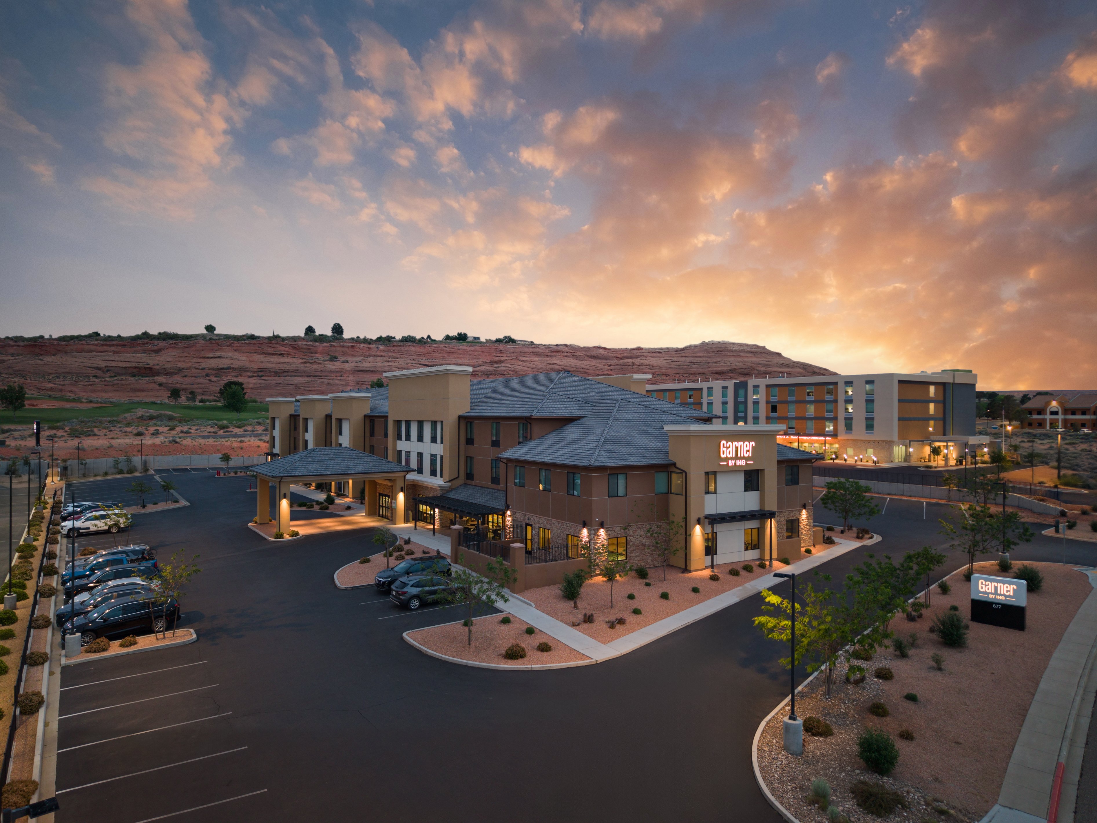 Garner Hotel Page - Lake Powell Area By IHG 2/75
