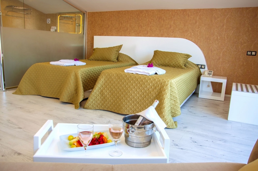 Rhapsody Hotel Kalkan - Adults Only +12 43/88