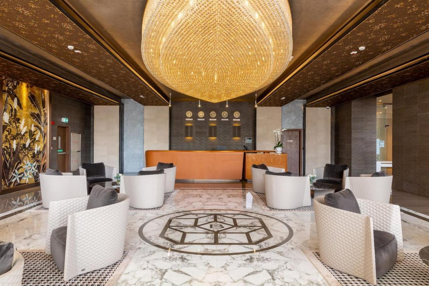 The Bentley Luxury Hotel and Suites Doha 9/60