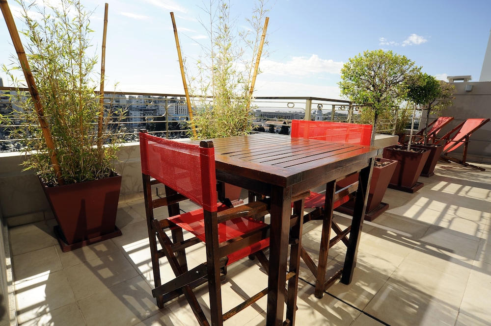 Urban Suites Recoleta Boutique Hotel 58/77