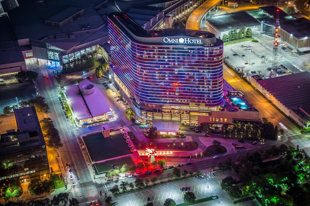 OMNI DALLAS HOTEL 1/92