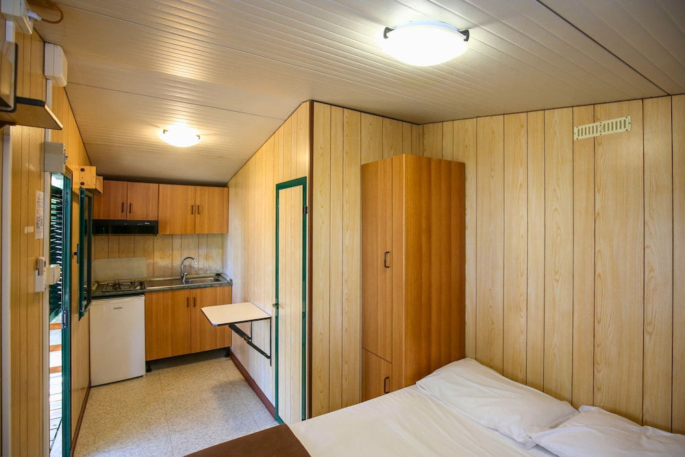 Santa Fortunata Village Camping 61/85